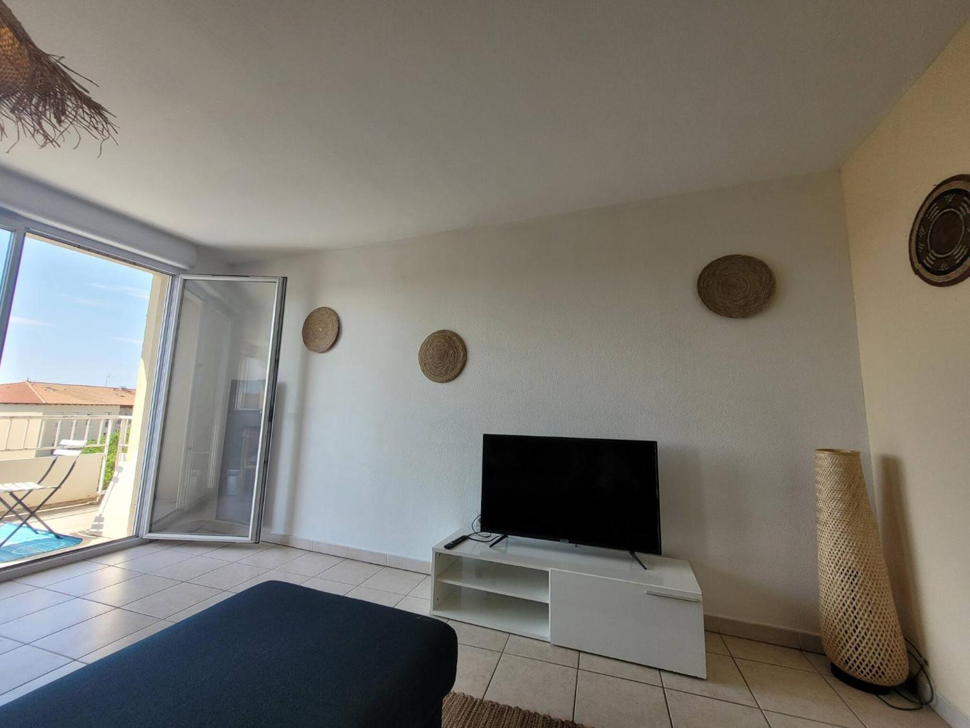 Ferienwohnung Le Jardin D'Hugo Lattes Exterior foto
